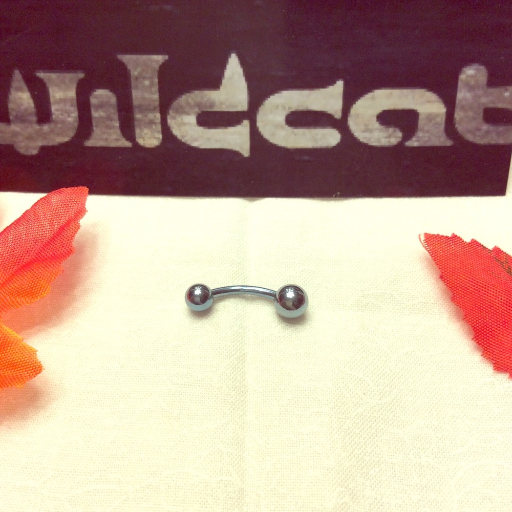 Wildcat Blue Titanium Bananabell Belly Piercing